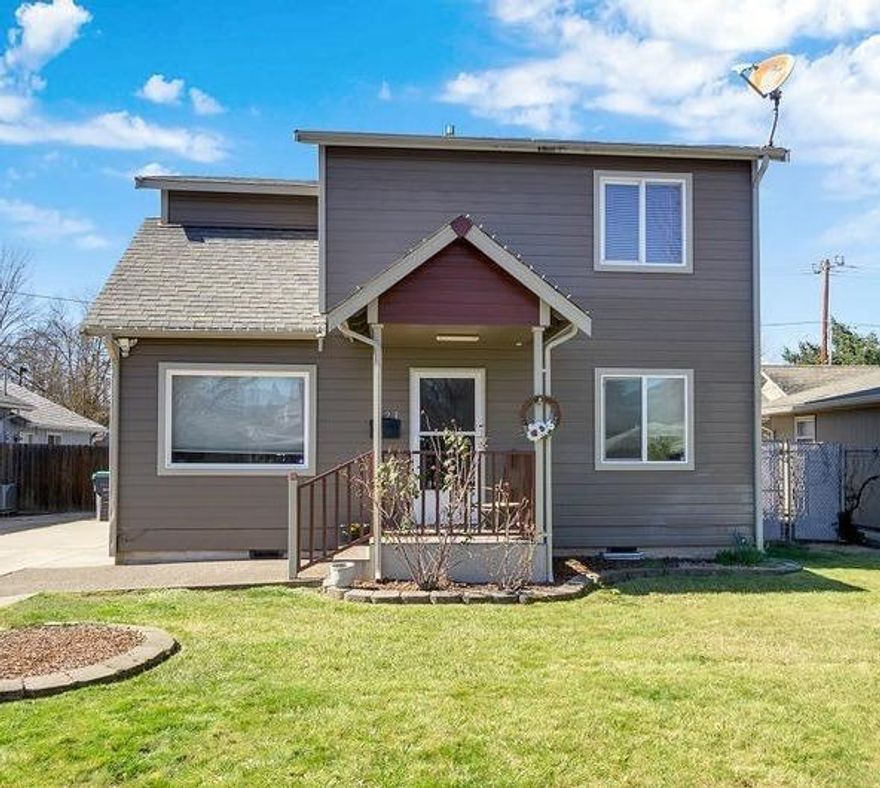 Desirable move in ready Classic East Medford Home. This home is great for first time home buyers or investment property. Extensive updates in the past few years with new windows, flooring, kitchen, bathrooms, water heater, painted inside and out, so much more. From the dining room you can walk out to a large covered deck which is great for barbecuing and entertaining. Plenty of room for a garden and the kiddos to play. Backyard comes with a large shed for your tools & toys. Lots of room for RV parking. Close to all your needs, schools, shopping and medical facilities. This home is a must tour!