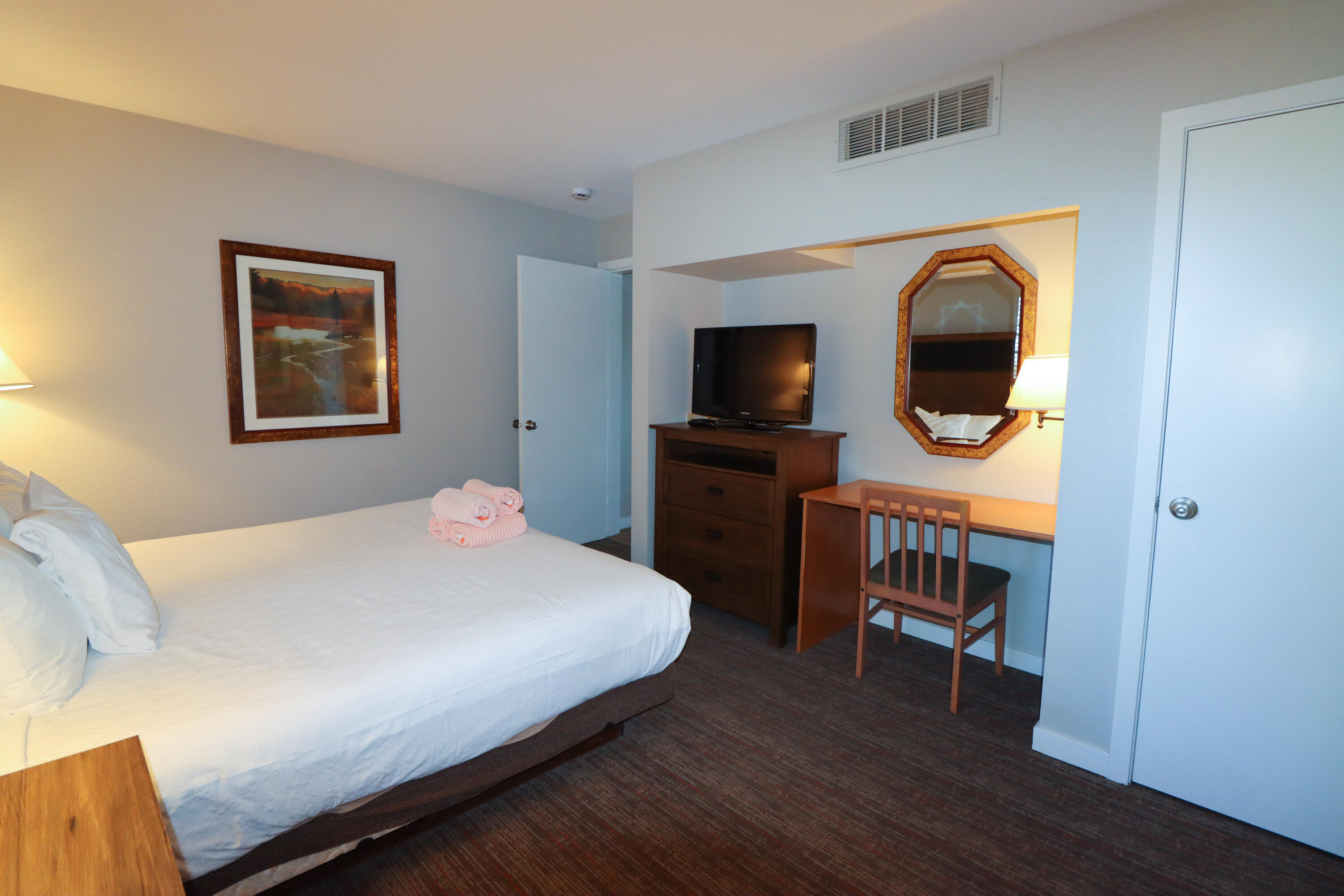 Inn Of The 7th - Residential