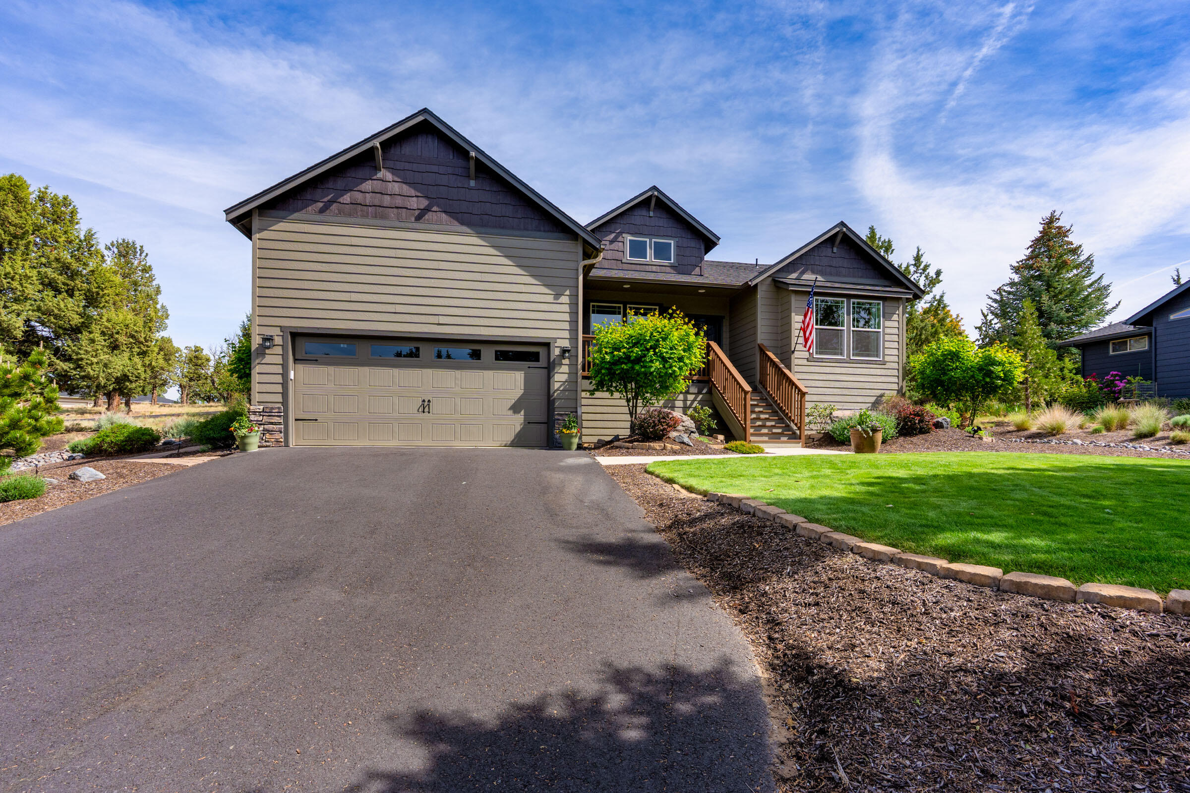748 Widgeon Road