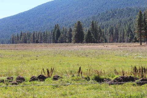 Tiny photo for 12046 Old Fort Road, Klamath Falls, OR 97601 (MLS # 220216669)