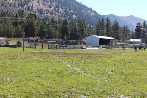 Tiny photo for 12046 Old Fort Road, Klamath Falls, OR 97601 (MLS # 220216669)