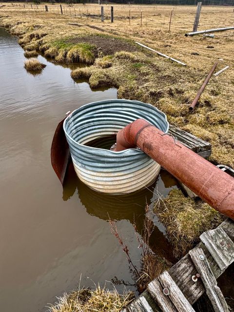 Tiny photo for 12046 Old Fort Road, Klamath Falls, OR 97601 (MLS # 220216669)