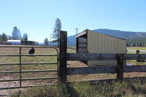 Tiny photo for 12046 Old Fort Road, Klamath Falls, OR 97601 (MLS # 220216669)