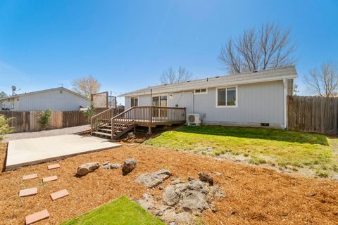 Photo of 2827 SW Pumice Avenue, Redmond, OR 97756 (MLS # 220220007)