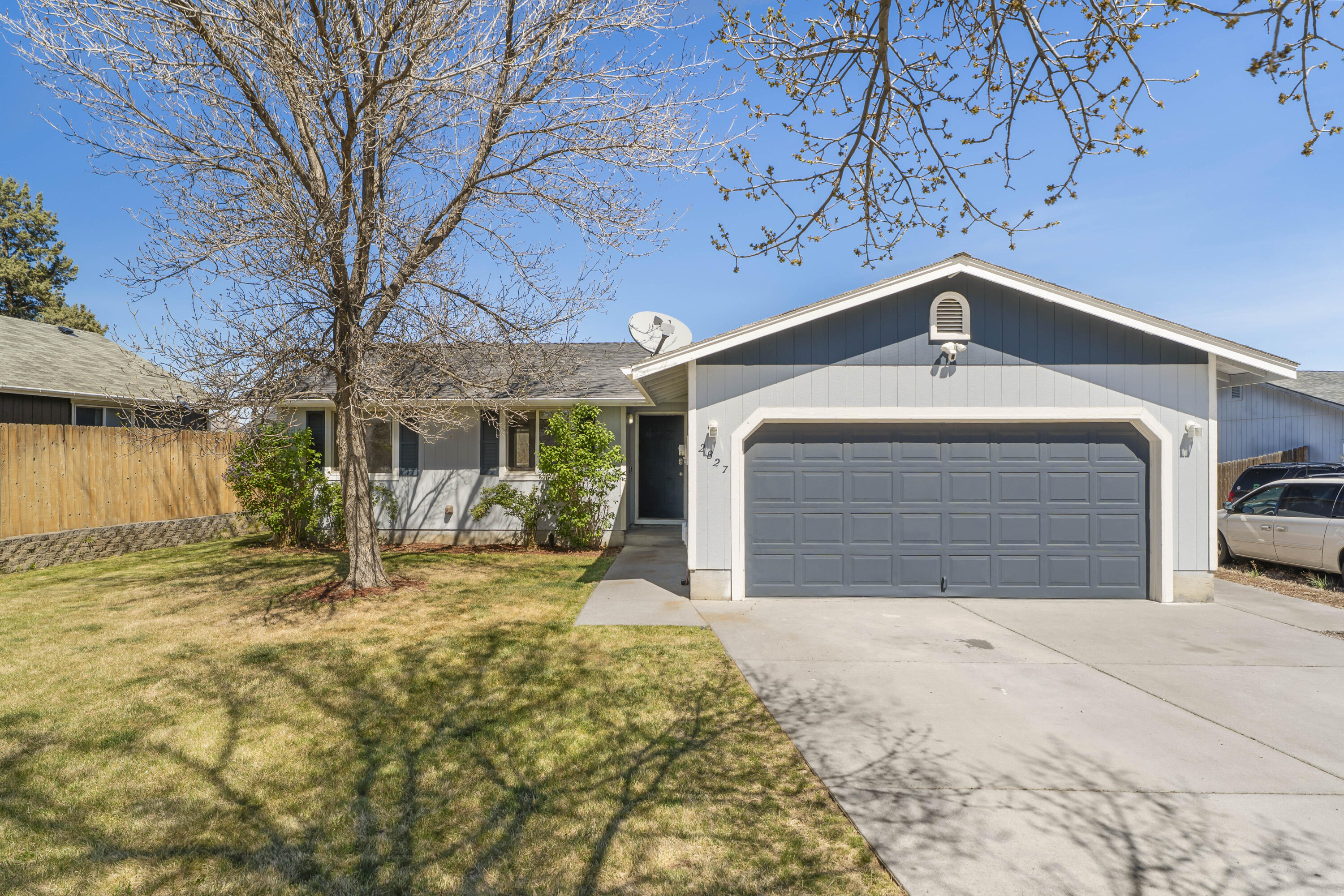 2827 SW Pumice Avenue