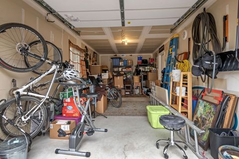 Tiny photo for 412 N Desert Rose Loop, Sisters, OR 97759 (MLS # 220216839)