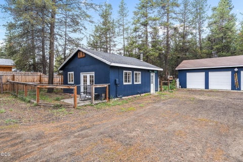 Tiny photo for 16024 Leona Lane, La Pine, OR 97739 (MLS # 220222541)