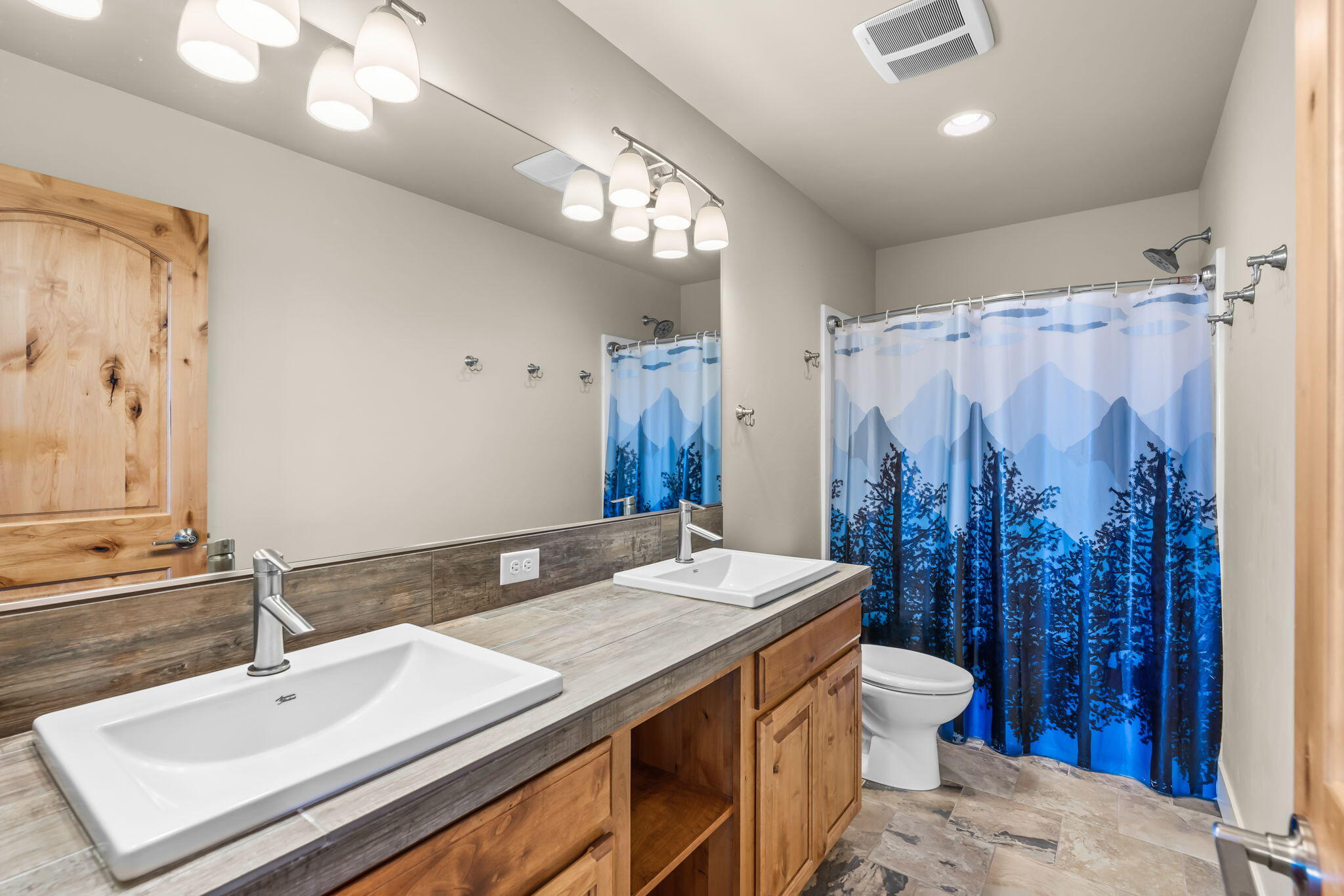 Eagle Crest - Residential