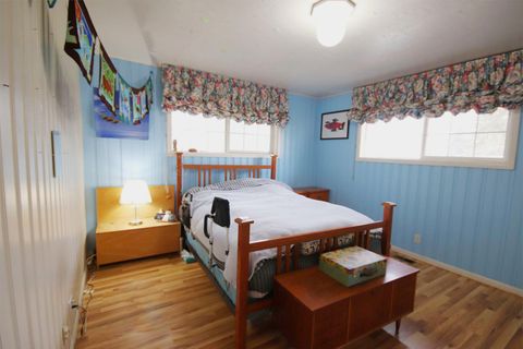 Tiny photo for 733 SE Turner Street, Madras, OR 97741 (MLS # 220220075)