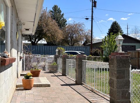 Tiny photo for 733 SE Turner Street, Madras, OR 97741 (MLS # 220220075)