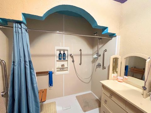 Tiny photo for 733 SE Turner Street, Madras, OR 97741 (MLS # 220220075)