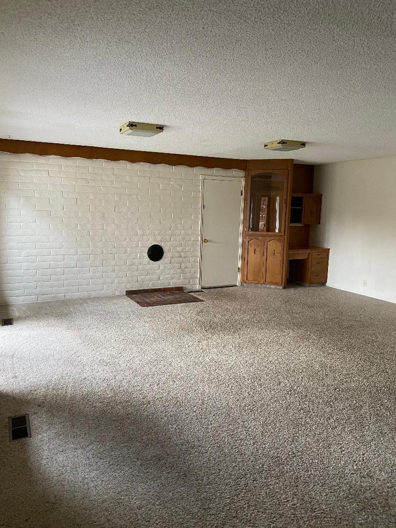 Summerlane - Residential