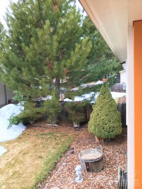 The Pines - Residential