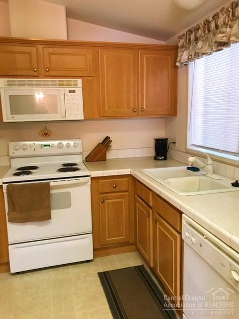 The Pines - Residential