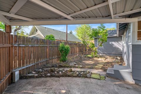 Tiny photo for 1028 E 11th Street, Medford, OR 97504 (MLS # 220219729)