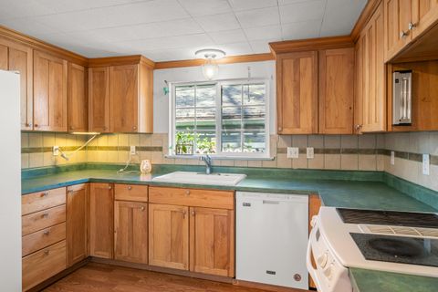 Tiny photo for 1028 E 11th Street, Medford, OR 97504 (MLS # 220219729)