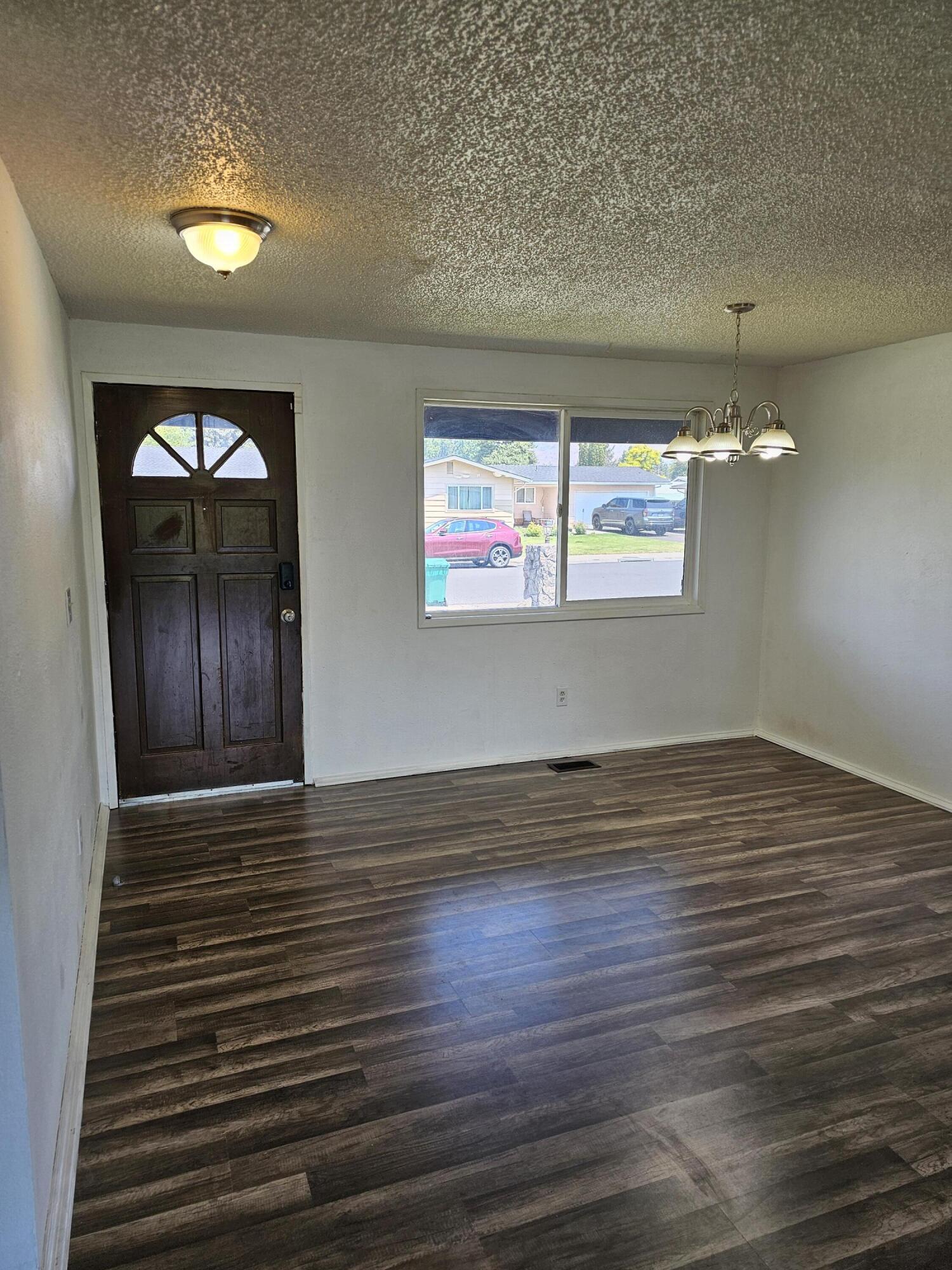 Lamron Homes - Residential