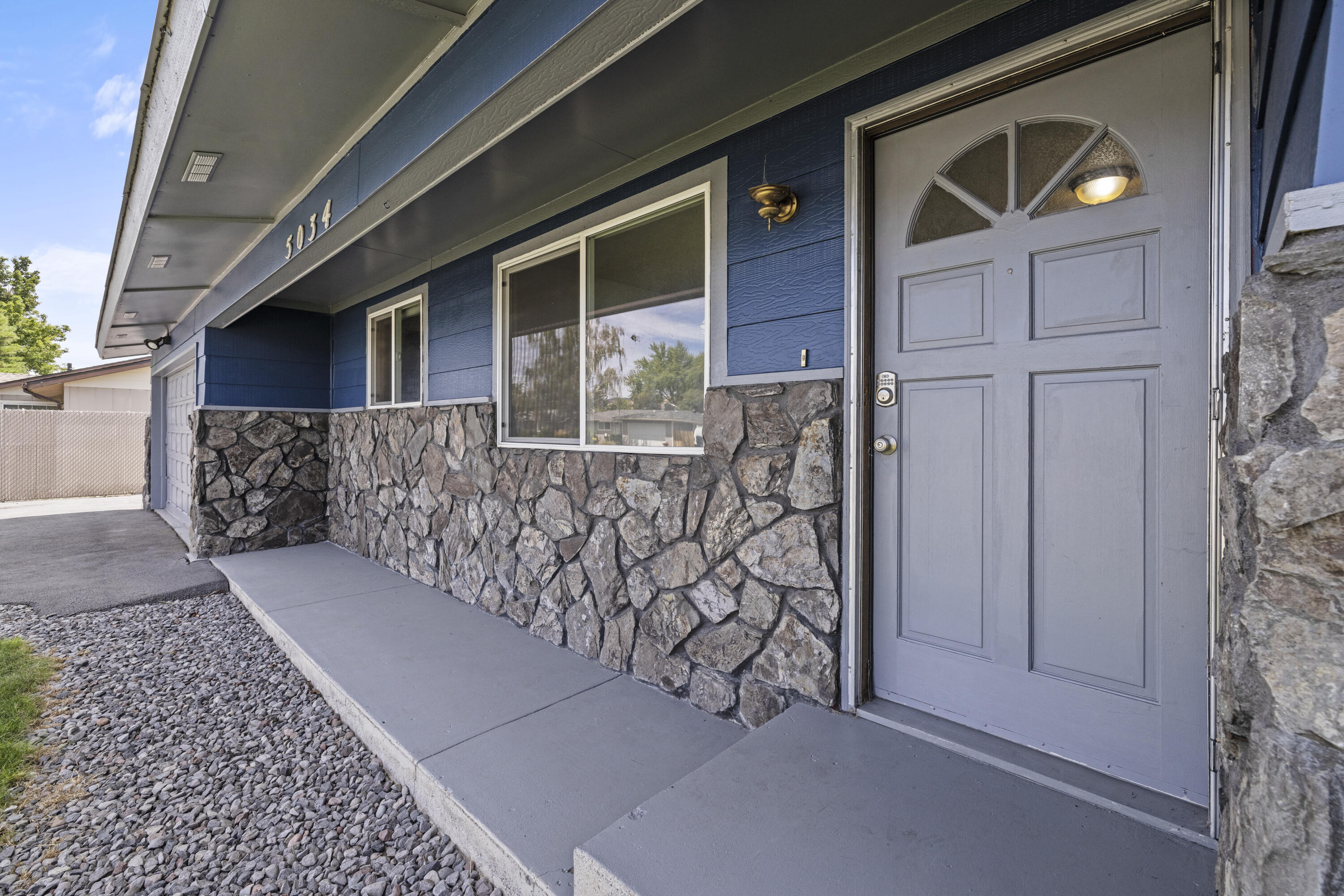 Lamron Homes - Residential