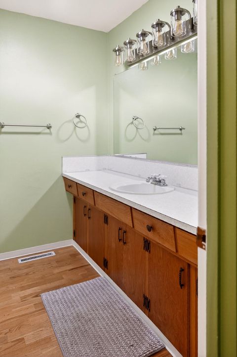 Tiny photo for 3805 Mazama Drive, Klamath Falls, OR 97603 (MLS # 220219701)