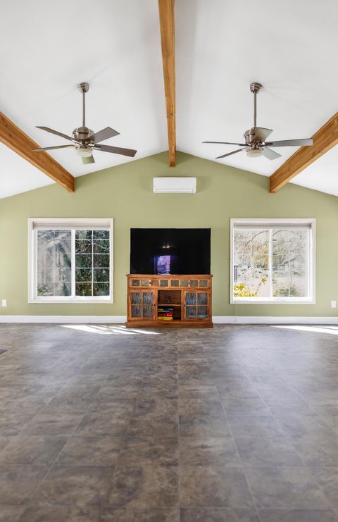 Tiny photo for 3805 Mazama Drive, Klamath Falls, OR 97603 (MLS # 220219701)