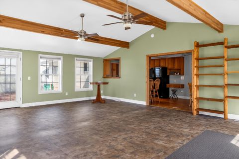 Tiny photo for 3805 Mazama Drive, Klamath Falls, OR 97603 (MLS # 220219701)