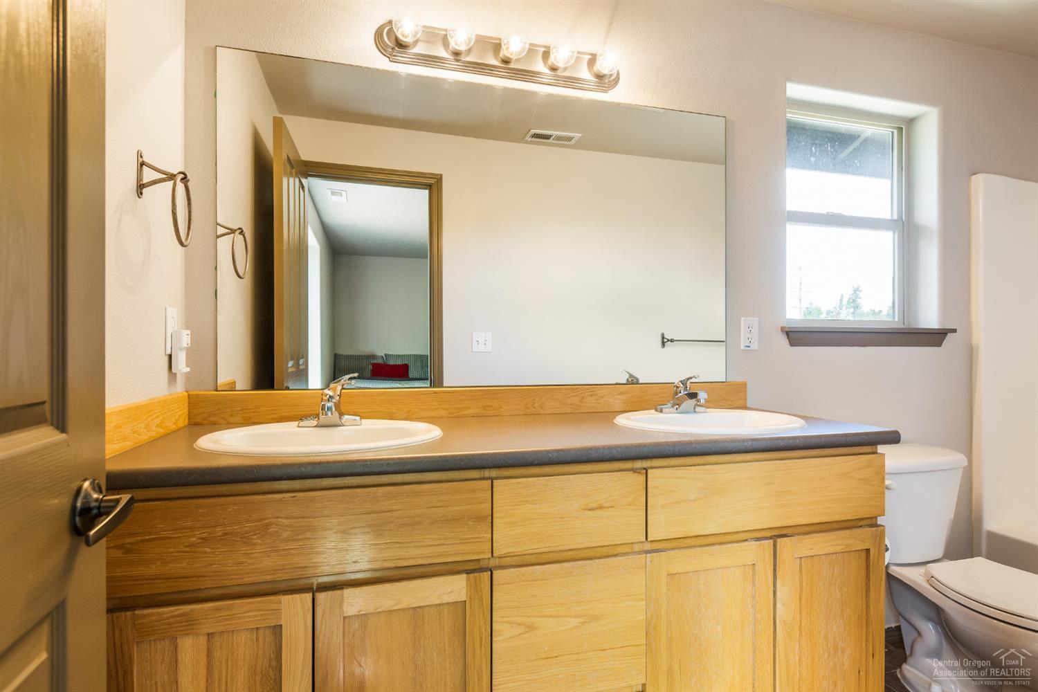 Huntington Meadows - Residential