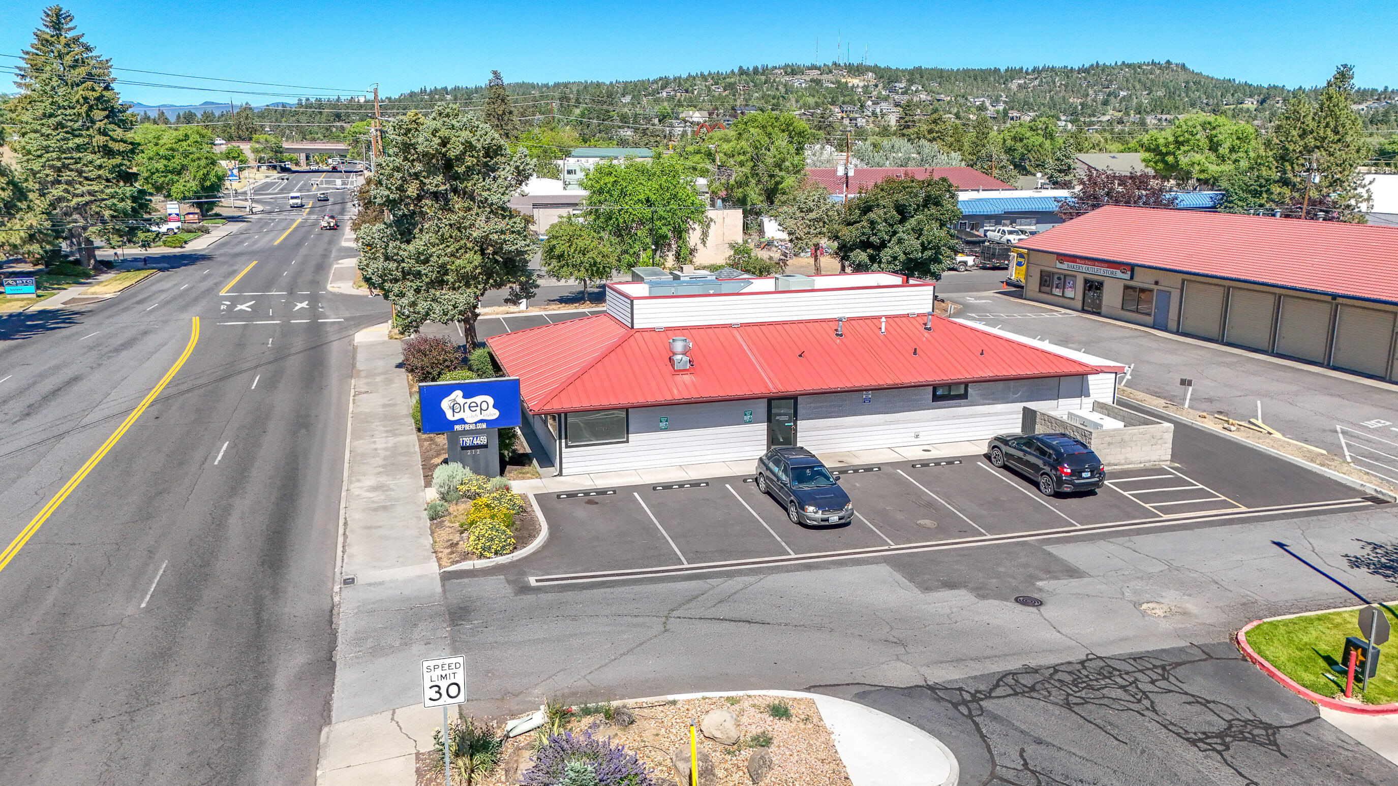 Riverside - Commercial Sale