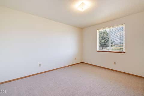 Tiny photo for 3061 NE Barnes Butte Road, Prineville, OR 97754 (MLS # 220227154)