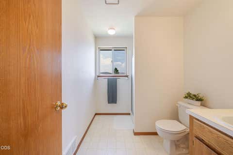 Tiny photo for 3061 NE Barnes Butte Road, Prineville, OR 97754 (MLS # 220227154)