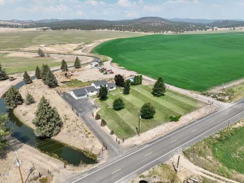Tiny photo for 3061 NE Barnes Butte Road, Prineville, OR 97754 (MLS # 220227154)