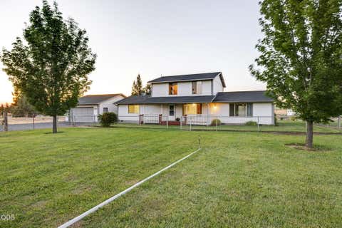 Tiny photo for 3061 NE Barnes Butte Road, Prineville, OR 97754 (MLS # 220227154)