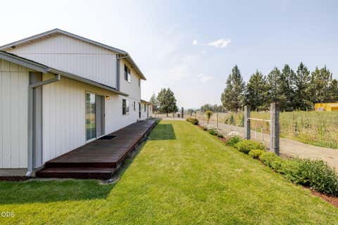 Tiny photo for 3061 NE Barnes Butte Road, Prineville, OR 97754 (MLS # 220227154)