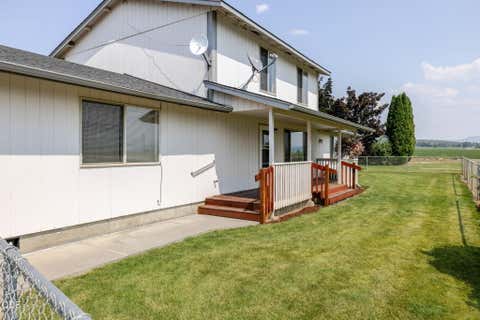 Tiny photo for 3061 NE Barnes Butte Road, Prineville, OR 97754 (MLS # 220227154)