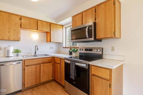 Tiny photo for 3061 NE Barnes Butte Road, Prineville, OR 97754 (MLS # 220227154)