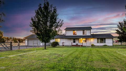 Photo of 3061 NE Barnes Butte Road, Prineville, OR 97754 (MLS # 220227154)