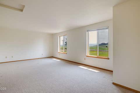 Tiny photo for 3061 NE Barnes Butte Road, Prineville, OR 97754 (MLS # 220227154)