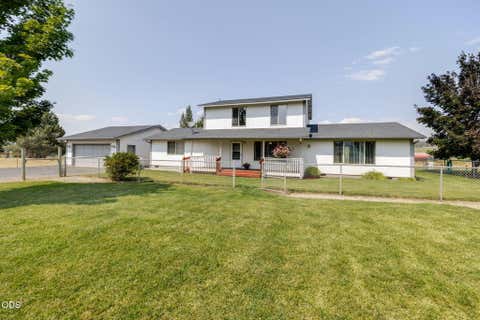 Tiny photo for 3061 NE Barnes Butte Road, Prineville, OR 97754 (MLS # 220227154)