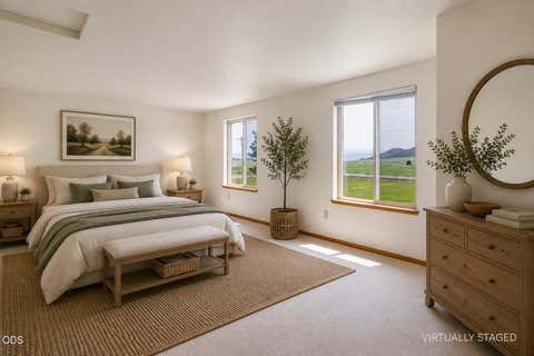 Tiny photo for 3061 NE Barnes Butte Road, Prineville, OR 97754 (MLS # 220227154)