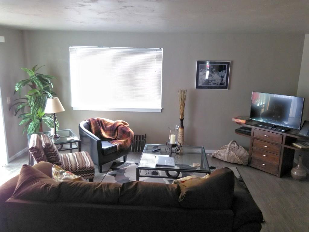 Broadway - Residential Income