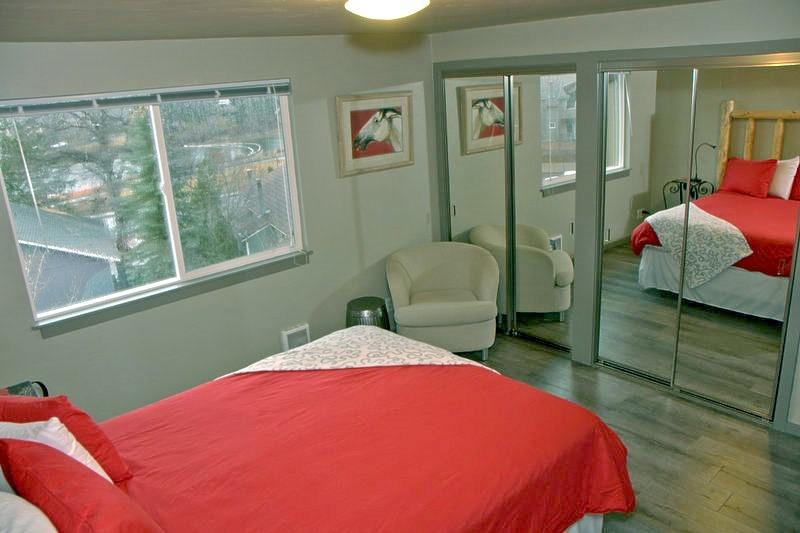 Broadway - Residential Income