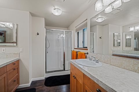 Tiny photo for 56019 Snow Goose Road, Bend, OR 97707 (MLS # 220210823)