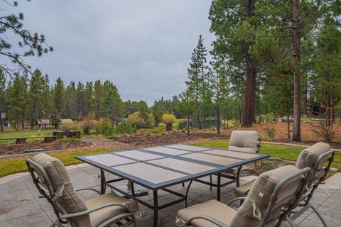 Tiny photo for 56019 Snow Goose Road, Bend, OR 97707 (MLS # 220210823)