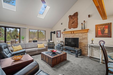 Tiny photo for 56019 Snow Goose Road, Bend, OR 97707 (MLS # 220210823)