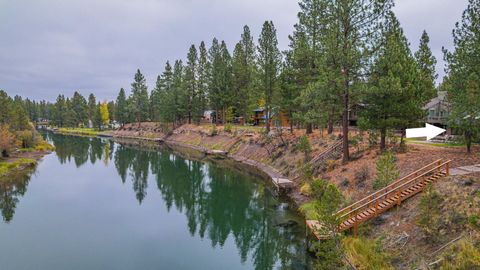 Tiny photo for 56019 Snow Goose Road, Bend, OR 97707 (MLS # 220210823)