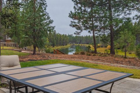 Tiny photo for 56019 Snow Goose Road, Bend, OR 97707 (MLS # 220210823)