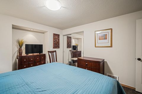 Tiny photo for 56019 Snow Goose Road, Bend, OR 97707 (MLS # 220210823)