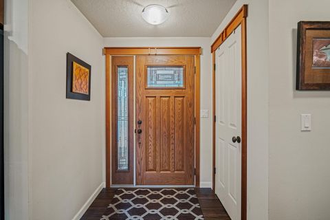 Tiny photo for 56019 Snow Goose Road, Bend, OR 97707 (MLS # 220210823)