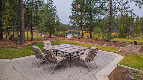 Tiny photo for 56019 Snow Goose Road, Bend, OR 97707 (MLS # 220210823)