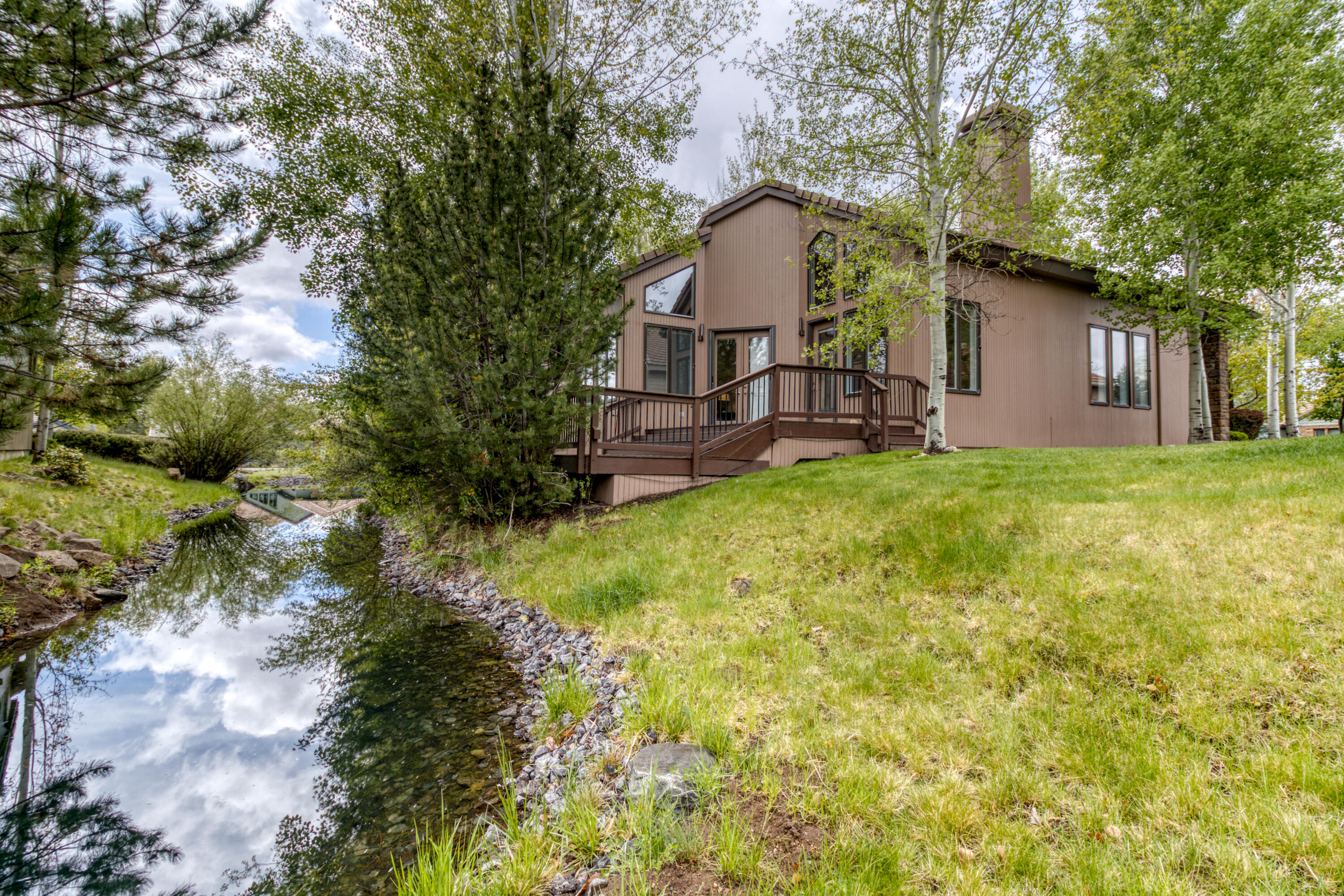 Broken Top - Residential