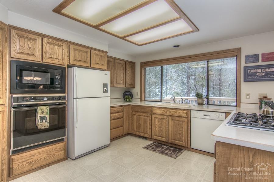 Fairway Point Villag - Residential